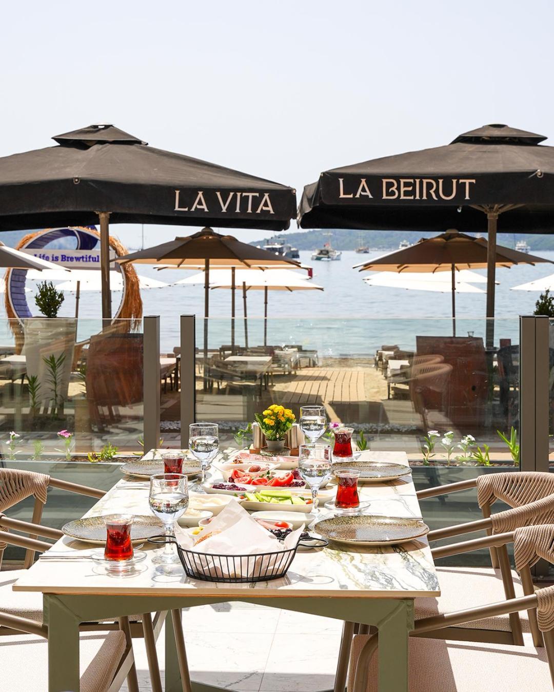 Otel La - La Beiurut *